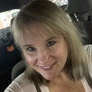 Meet your Posher, Cindy